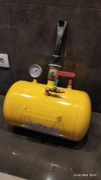 Inflator pompowania opon zbiornik ciśnieniowy 20L 8-10bar BOMBA