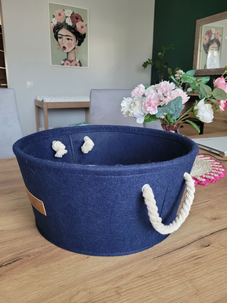 Legowisko dla kota psa poduszka Loft filcowe granatowe