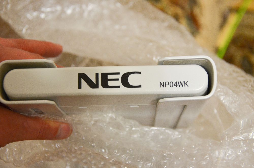 Ультракороткофокусный проектор Nec np-um301xg-wk+NP04WK