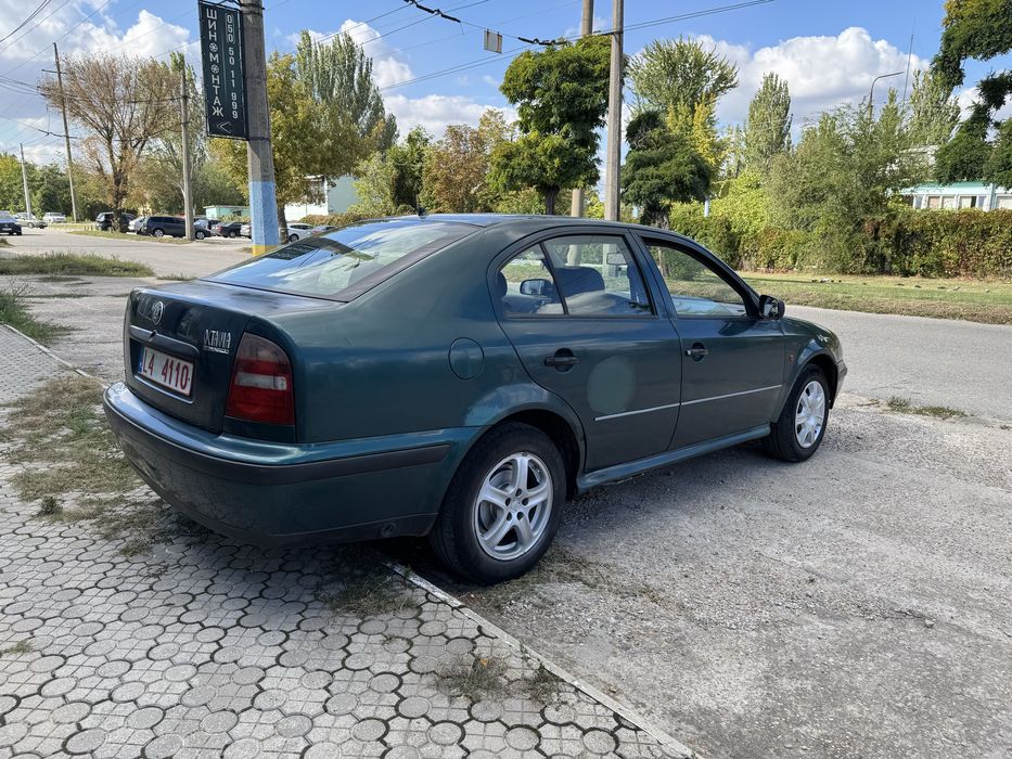 Skoda Octavia 1.6 газ4 бляха