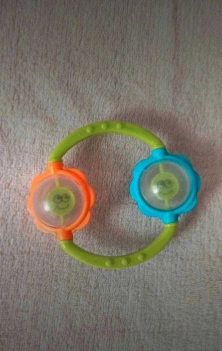 Grzechotka do malej rączki