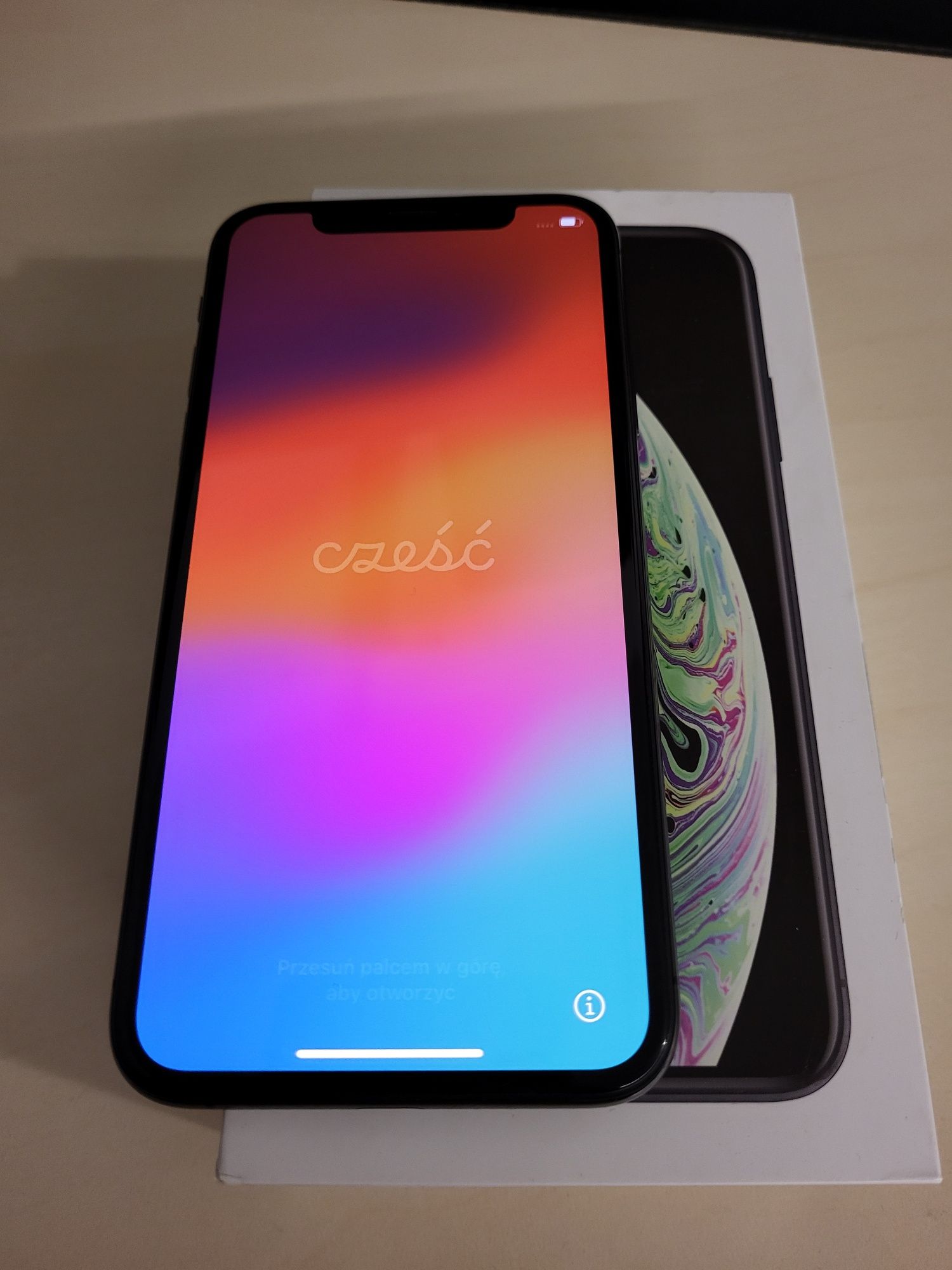 IPhone XS 64GB 72% kondycja