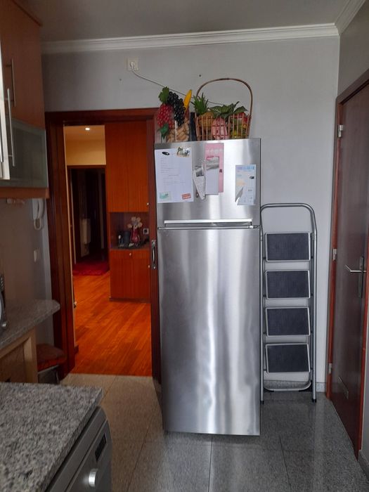 Quarto em apartamento