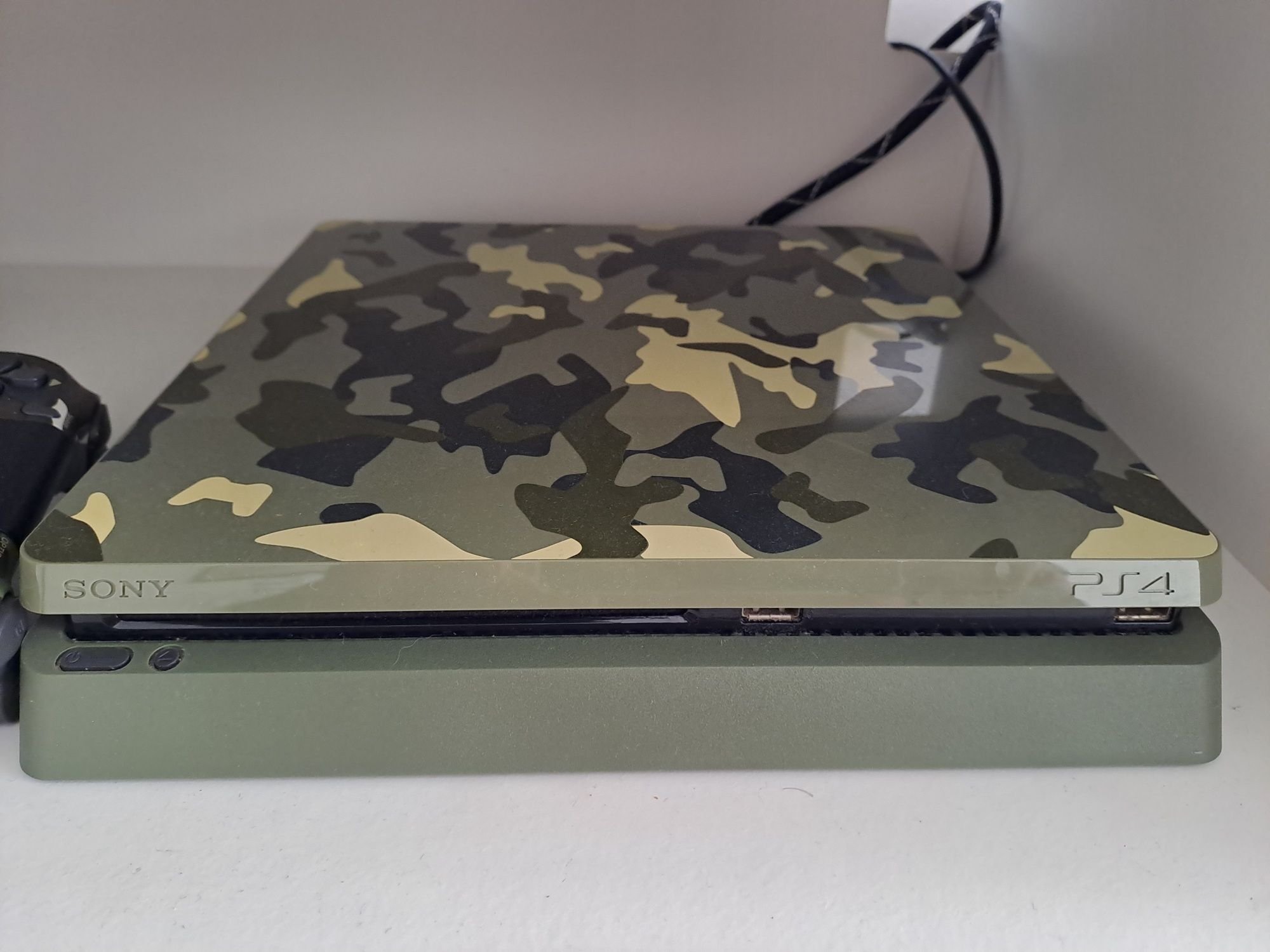 Ps4 Slim 1TB impecavel Original