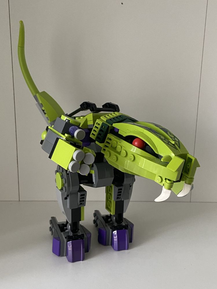 Продам Lego Ninjago Fangpyre Mech 9455