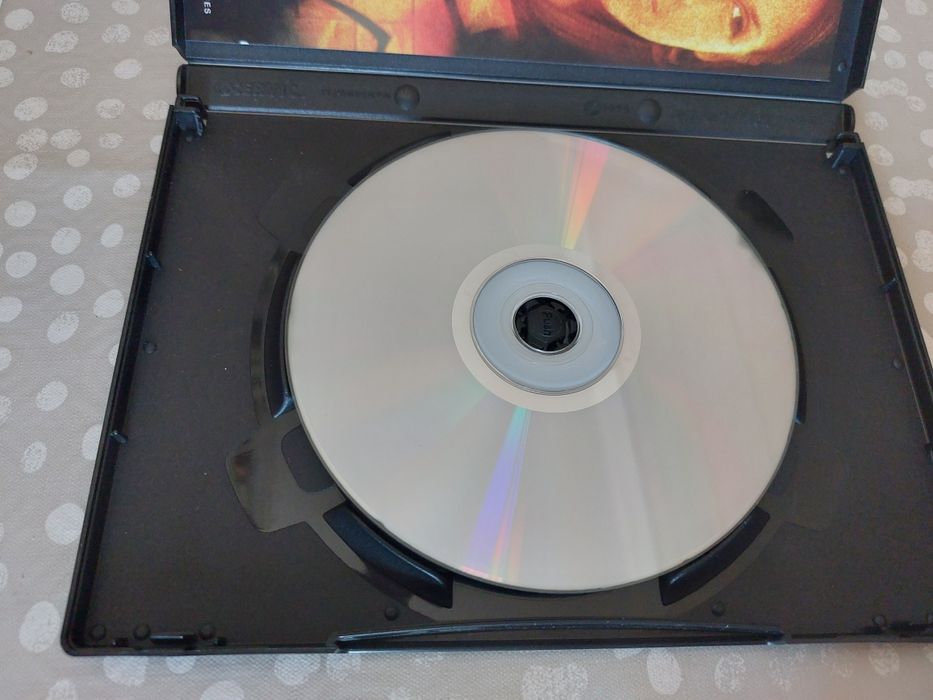 DVD " Zona J "  (Como Novo)