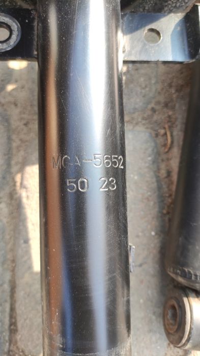 Стойка, пружина Рено Меган 2, Сценік 2