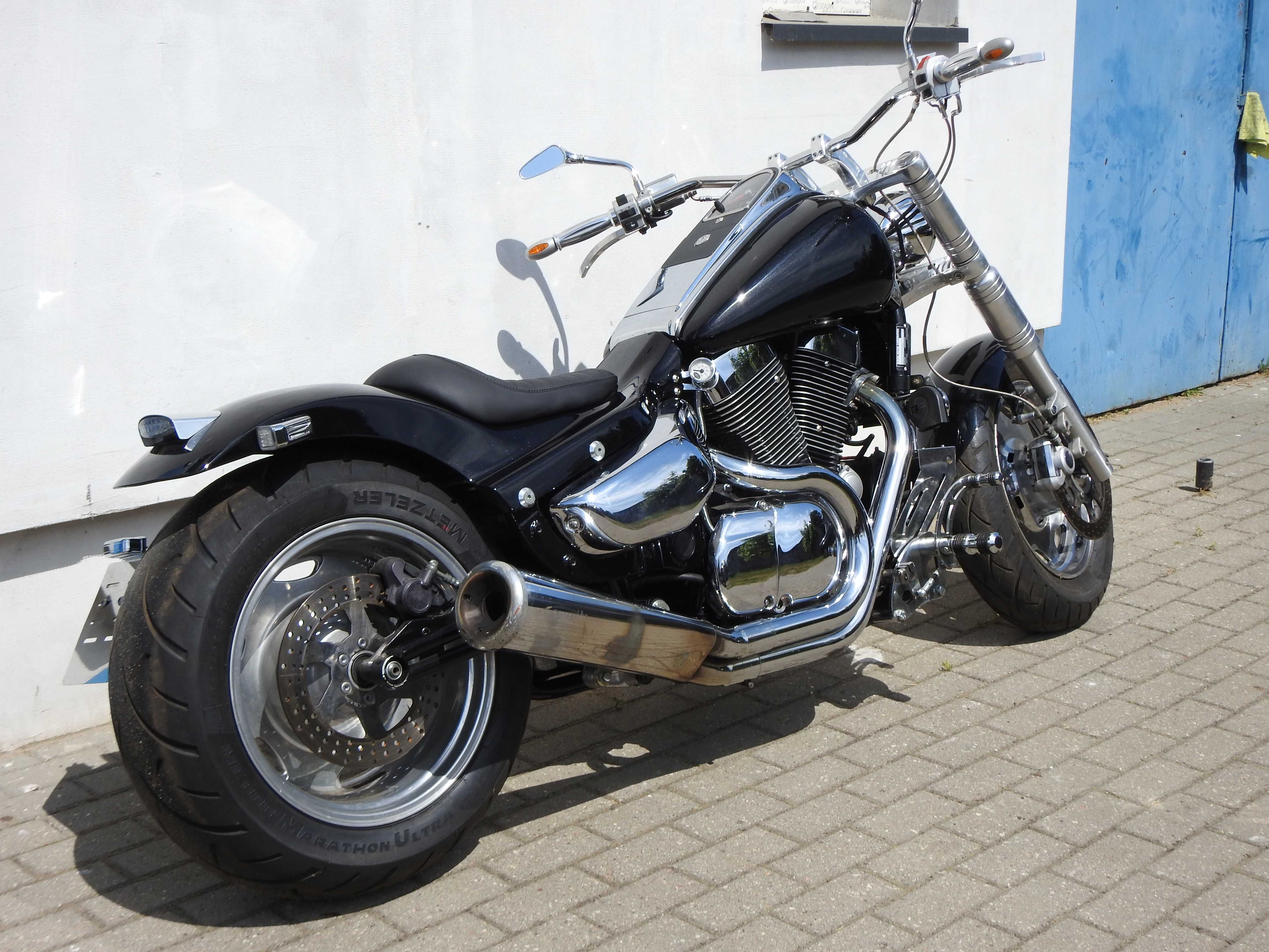 Suzuki Intruder vl 1500 Thunderbike