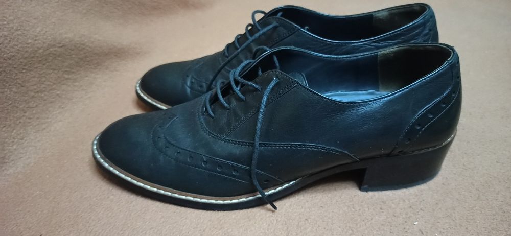 Buty damskie oksfordki skóra