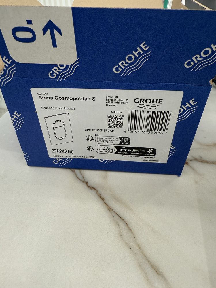 Grohe Arena Cosmopolitan Przycisk splukujacy do WC