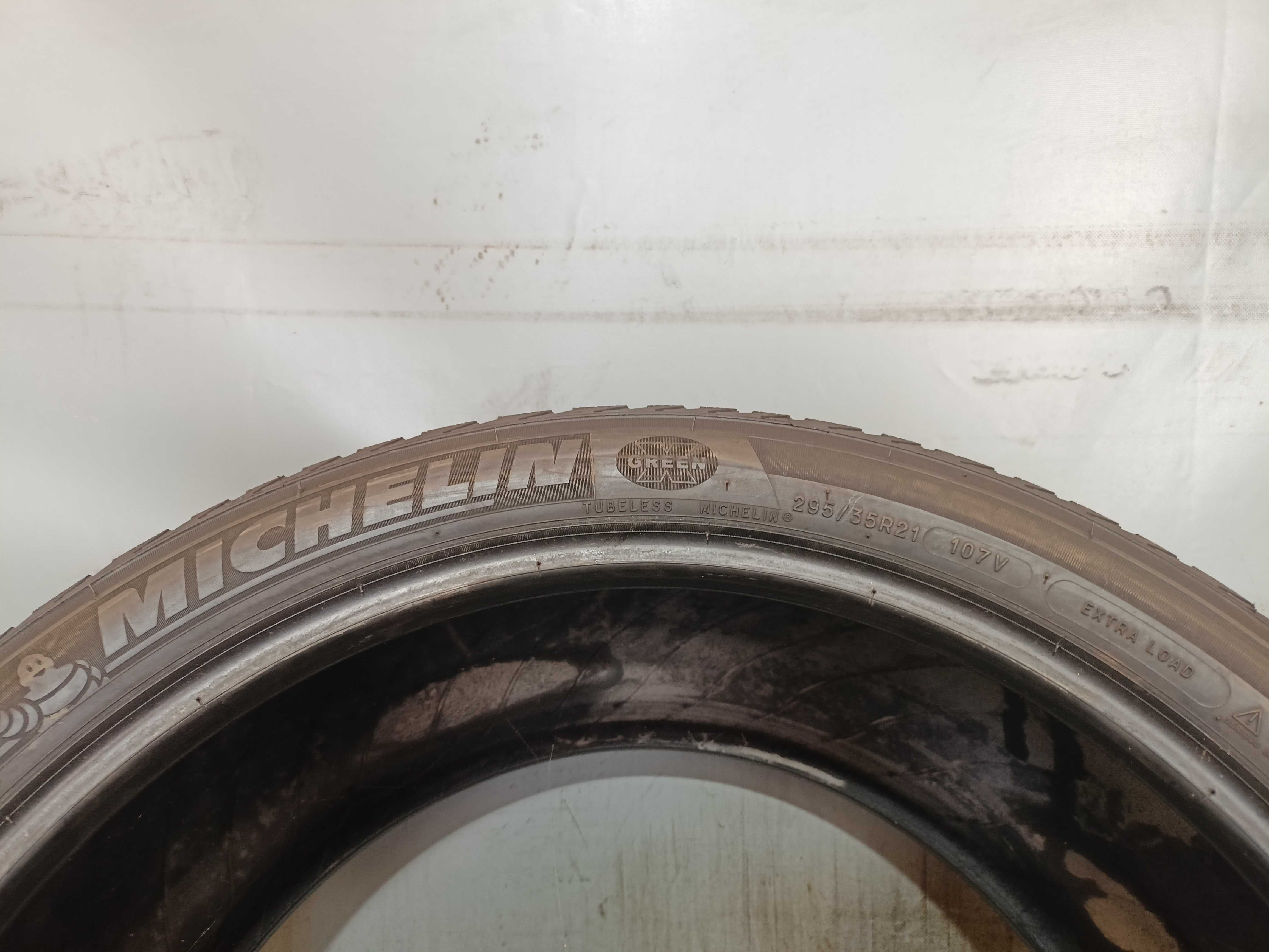 Michelin Latitude Alpin 295/35/21 18r. 107V 2x6,9mm 2x6,2mm (2199)