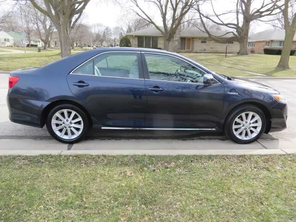 2014 Toyota Camry Hybrid