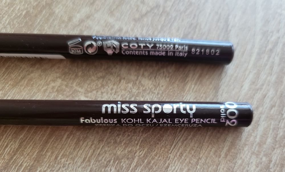 Miss Sporty Fabulous Kohl Kajal Eye Pencil 002 Solid kredka do oczu 4g
