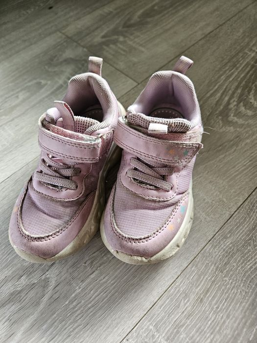 Buty sportowe, adidasy dziewczęce 25