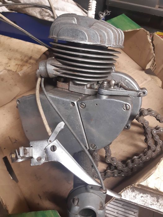 Sprzedam silnik KO  pomocniczy (rowerowy) z czasów prl