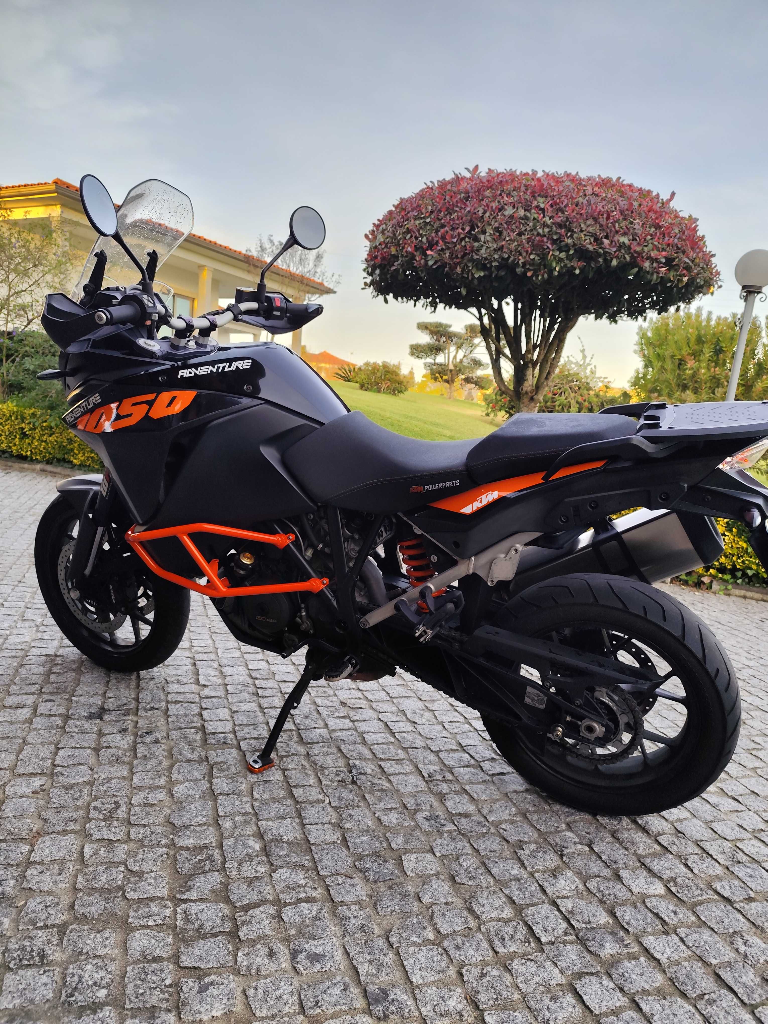 Vendo KTM 1050 adventure
