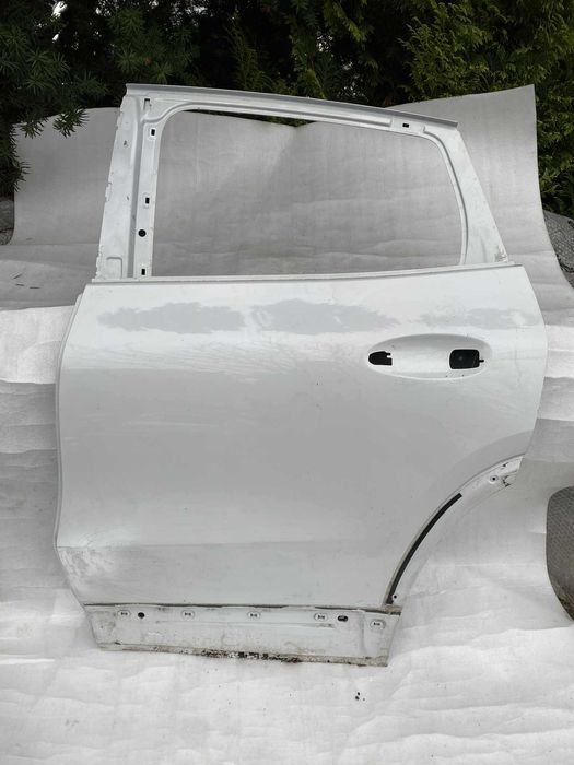 Mercedes GLA W247 Drzwi Tył Tylne Lewe