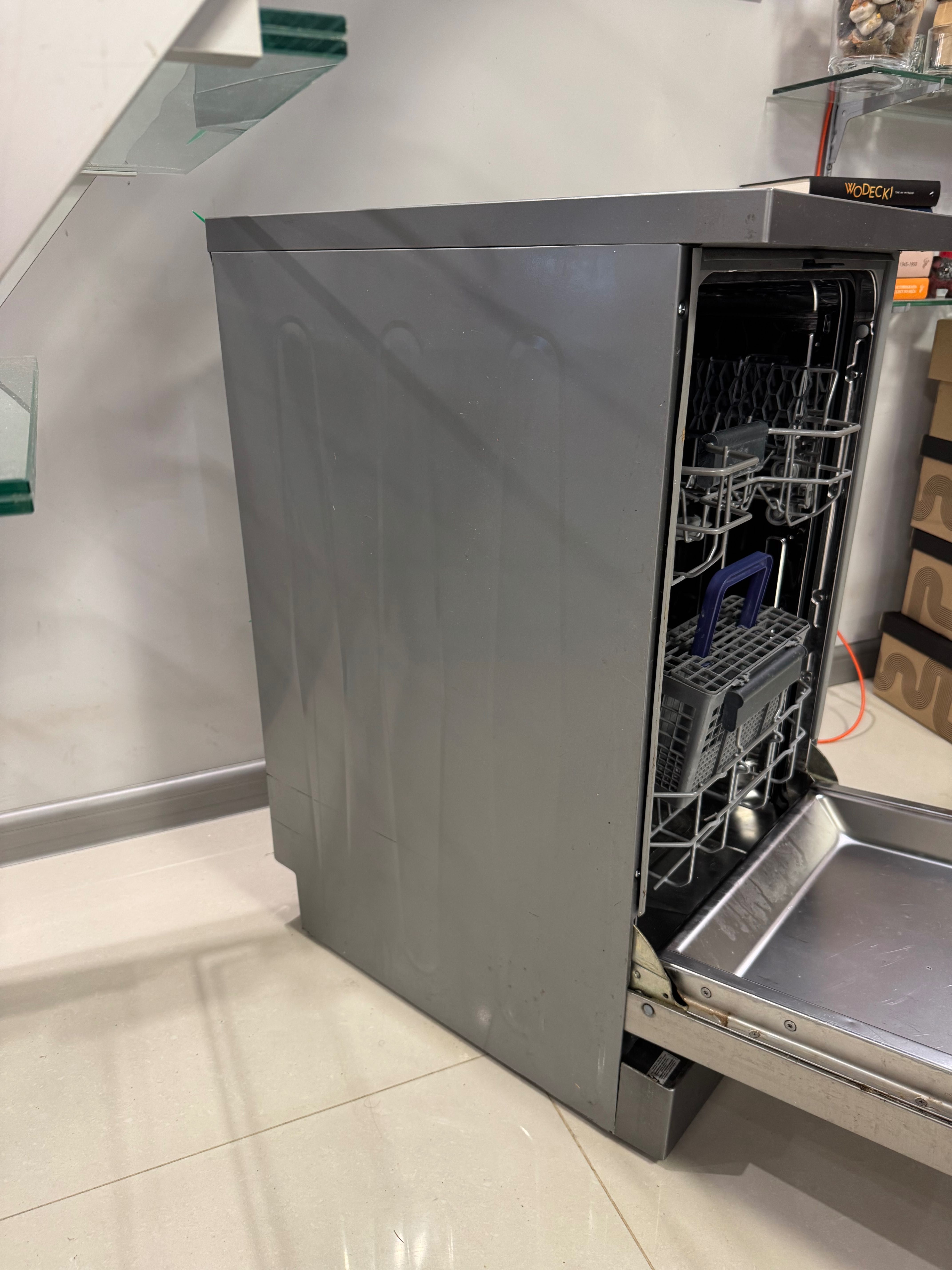 Zmywarka Beko DFS26024X