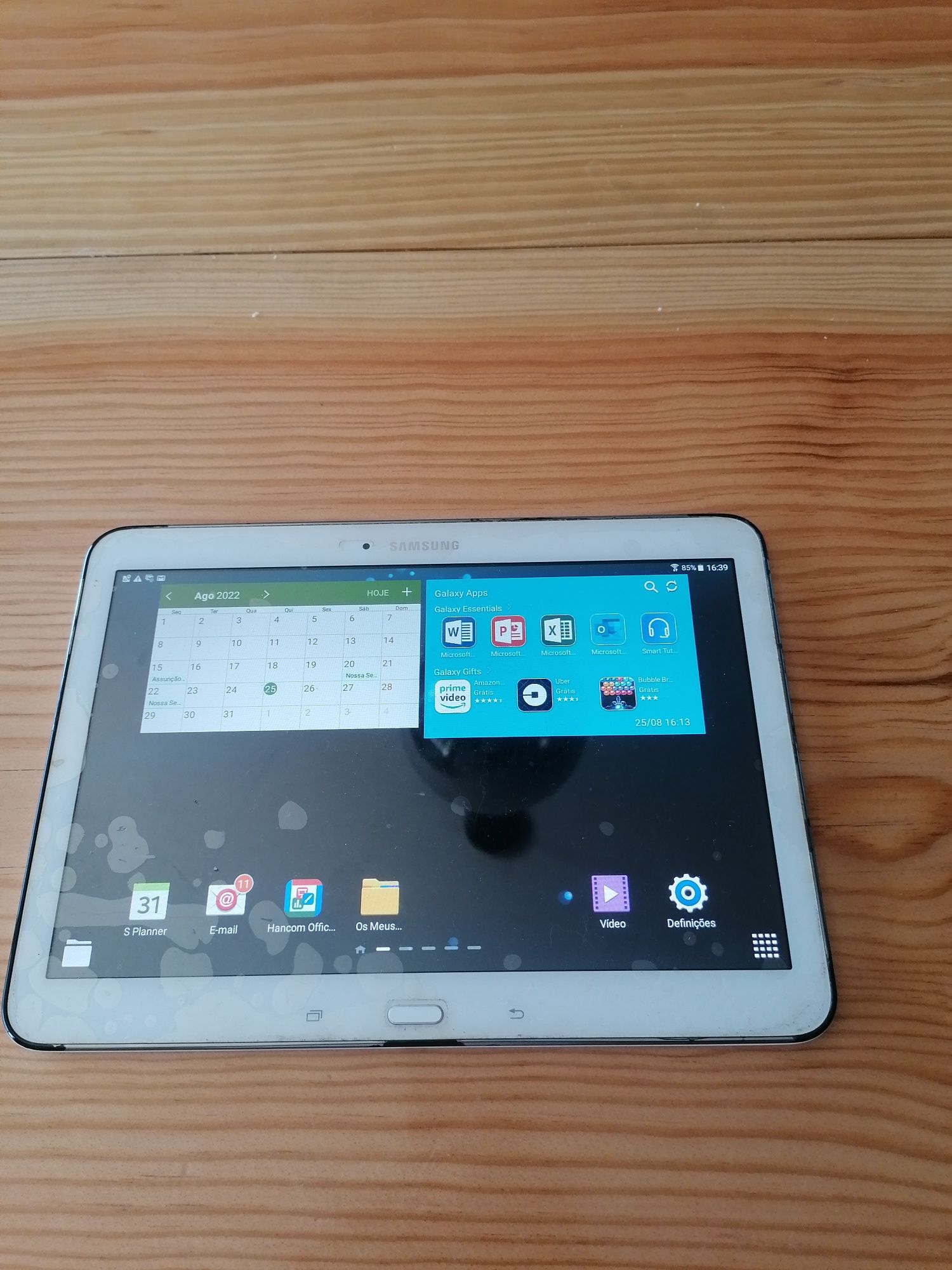 2 tablets (Samsung)