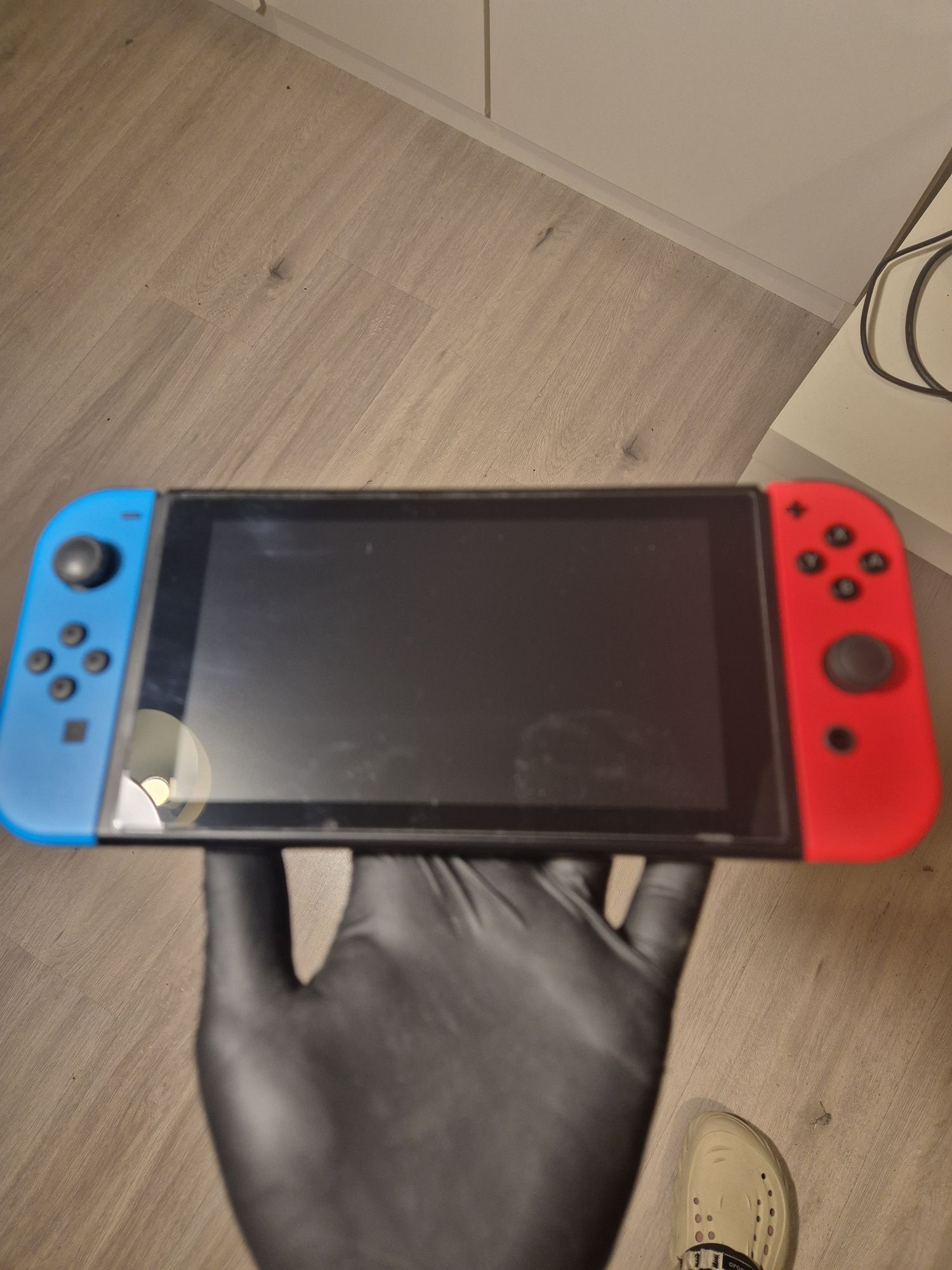 Nintendo switch v2 + 2 gry