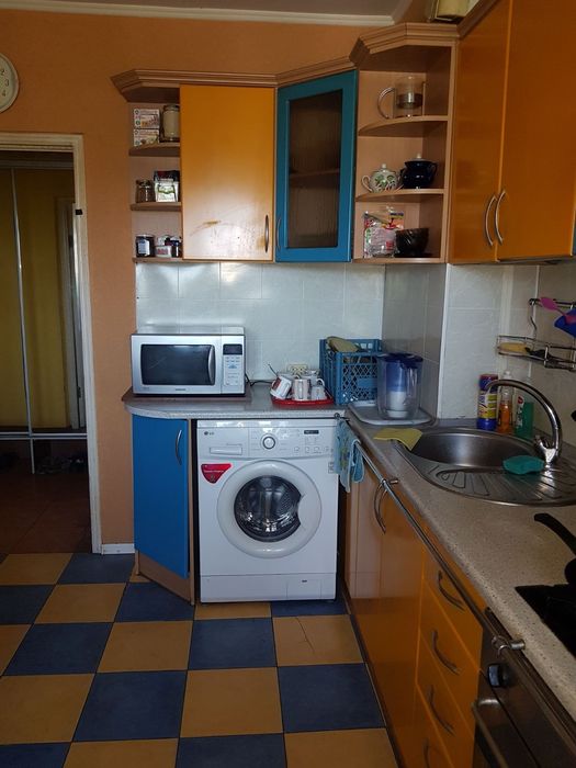 Срочно сдам красивую комнату с ремонтом Королёва /Обл ГАИ 2500гр парню