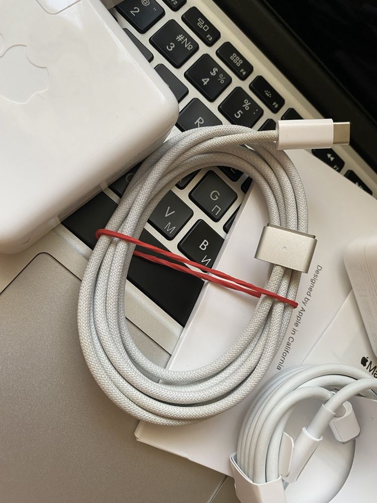 ORIGINAL Зарядне Apple 61w USB-C A1718 та 30w A2164 MagSafe 3 A2363