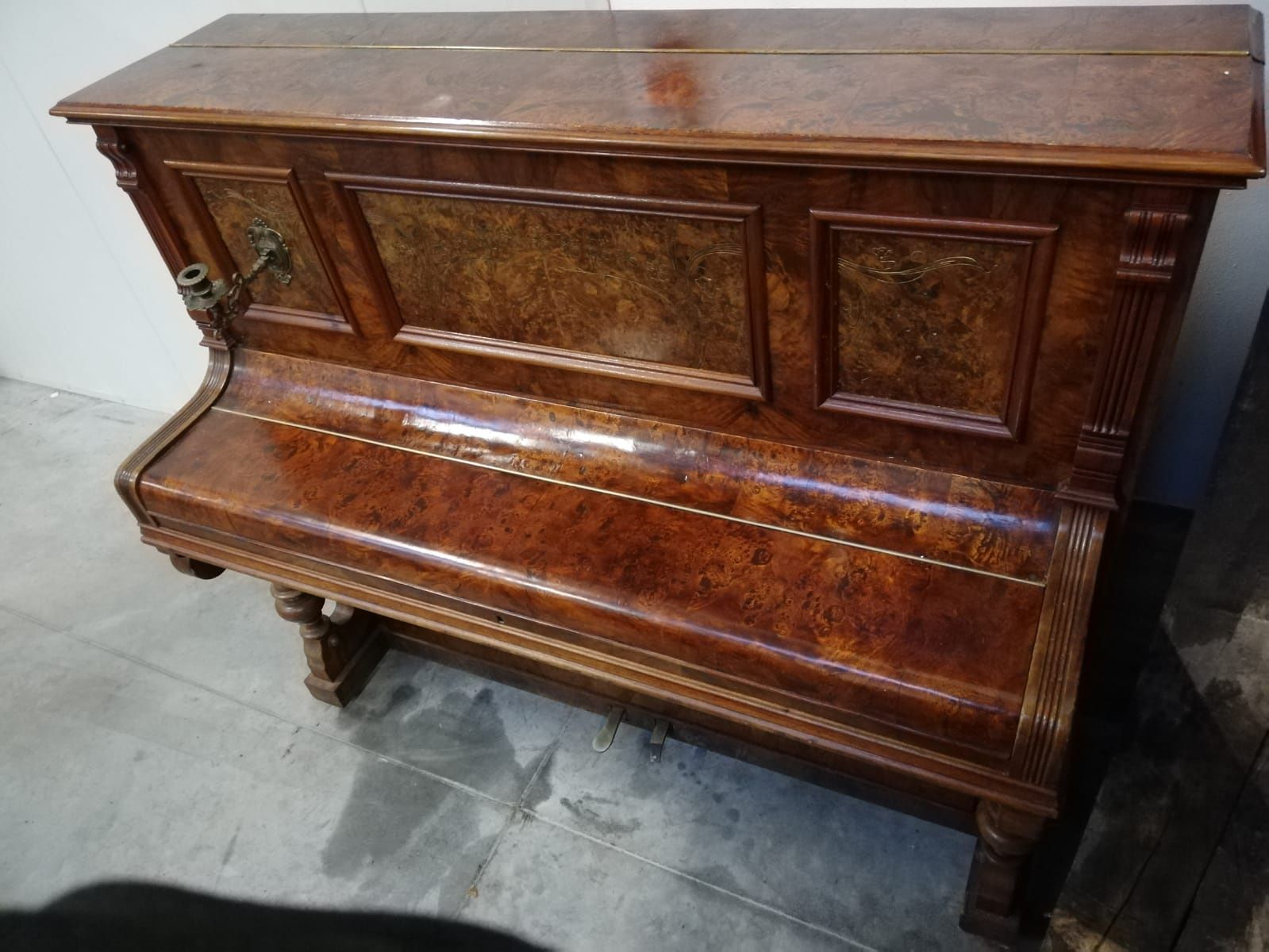 Stare pianino sprzedam