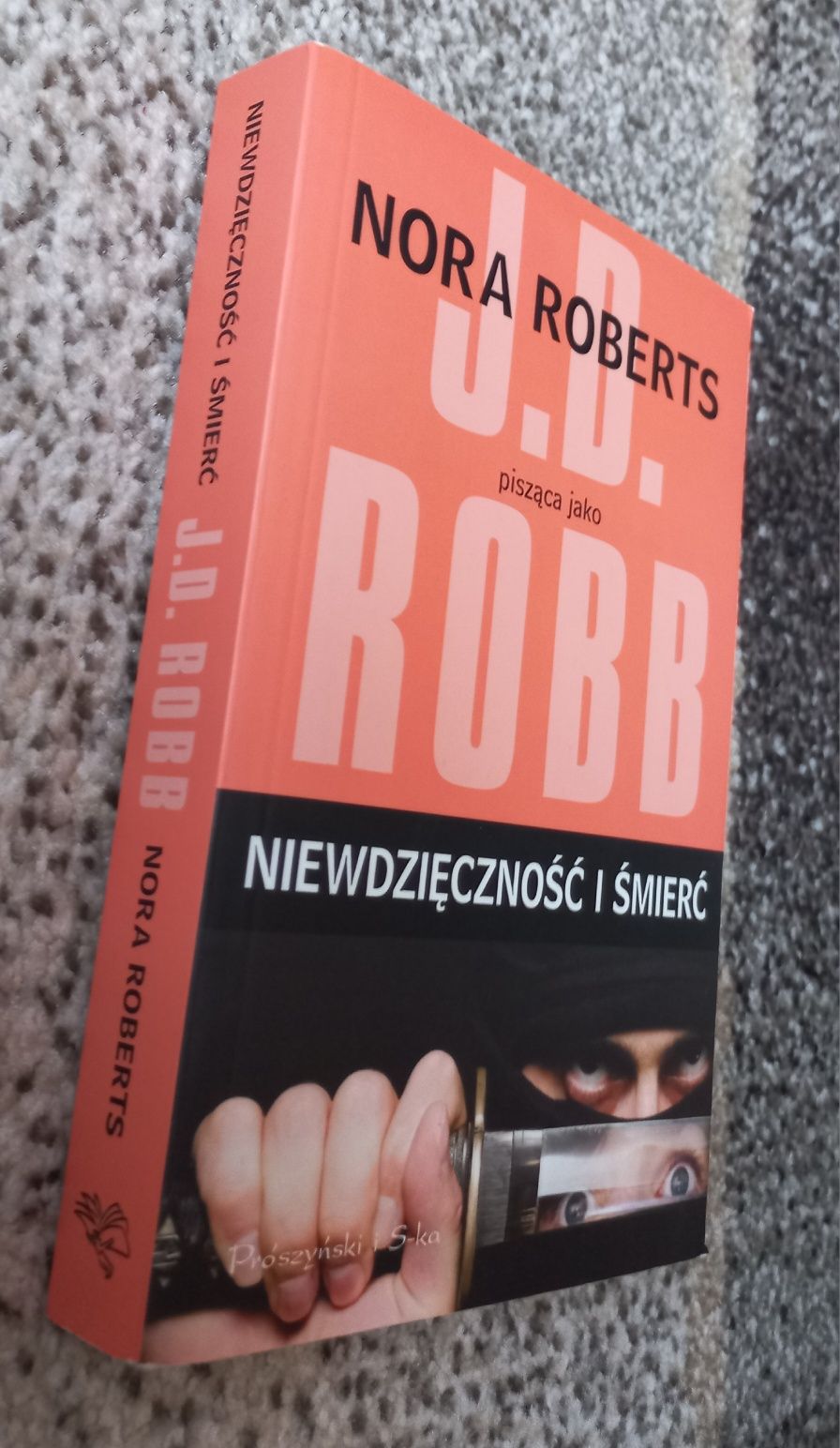 Niewdzięczność I śmierć J D Robb Nora Roberts