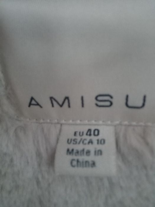 Дубленка жиноча .