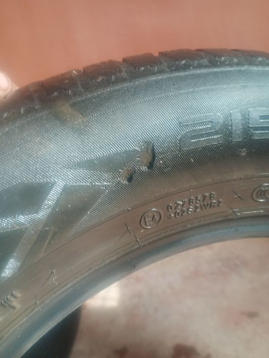 Обміняю дві покришки  Weatherproof M+S 215/60R16