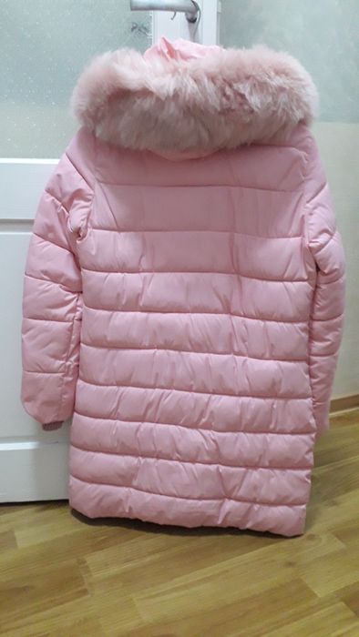 Зимова куртка в гарному стані