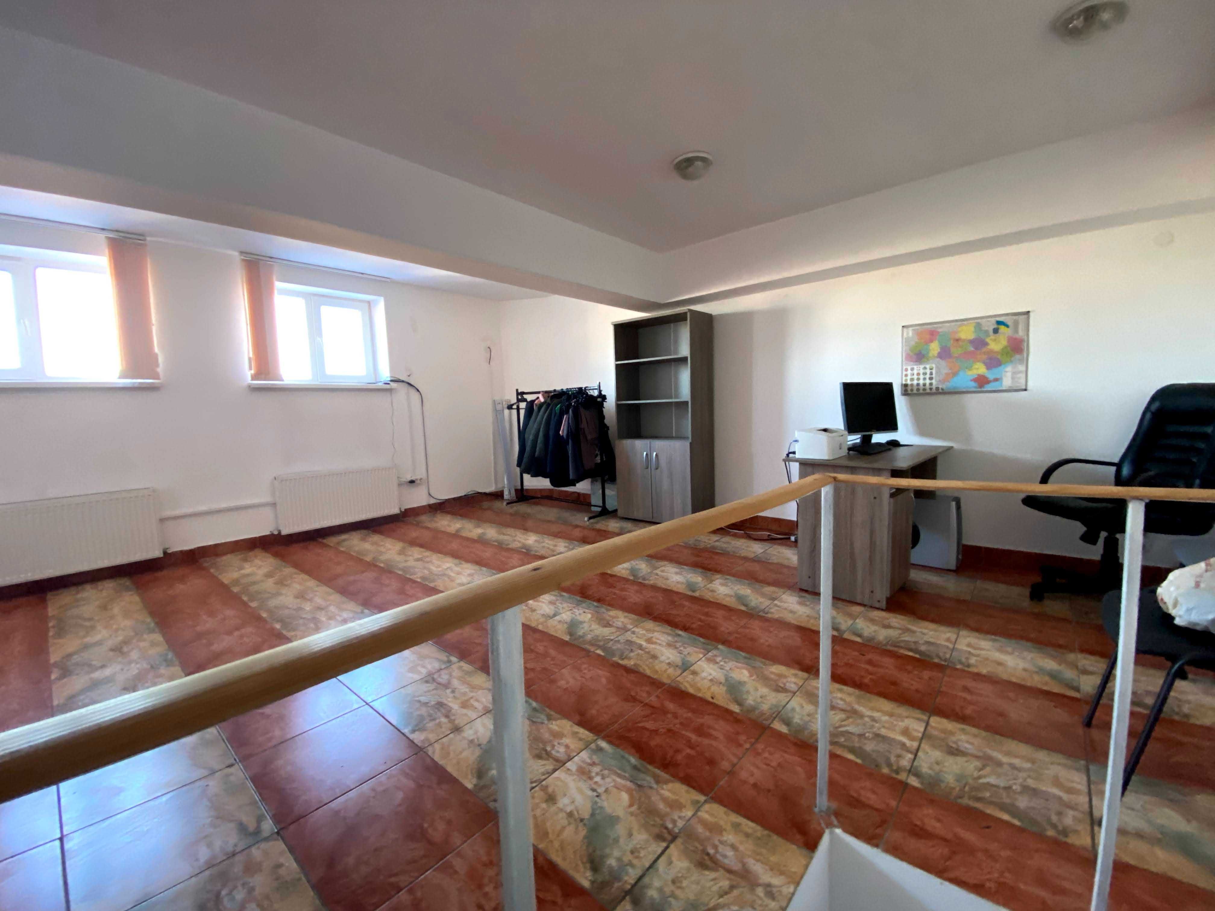 продаж Окрема будівля 960 кв.м. 3 поверхи, в Гречанах під Шв Цех то що