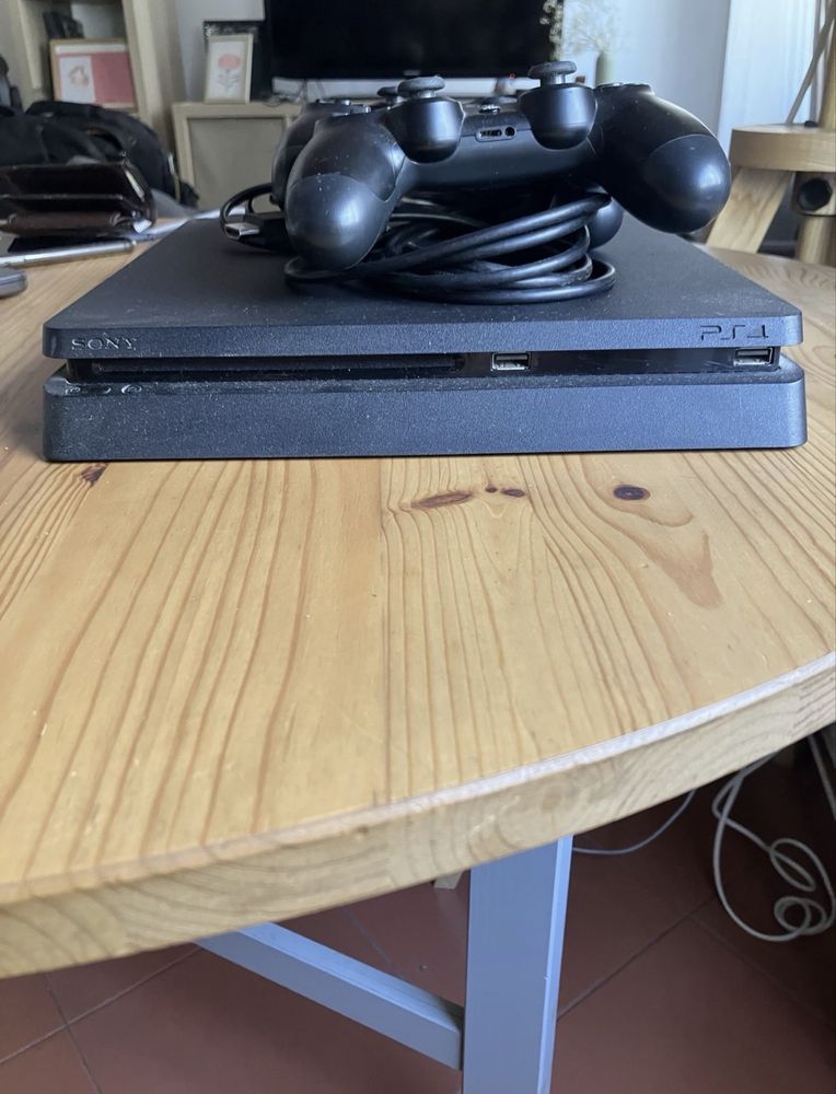 Ps4 - dois comando