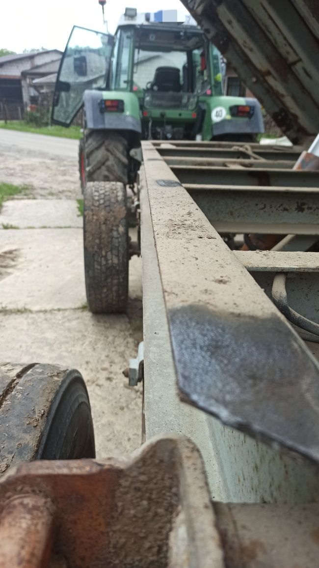 Przyczepa Autosan Sanok D55 wywrotka ja Zasław Pronar D47 D50