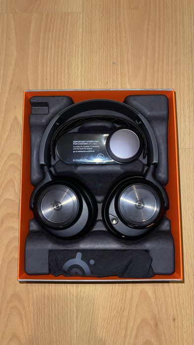 SteelSeries Arctis Nova Pro com fio , negociável