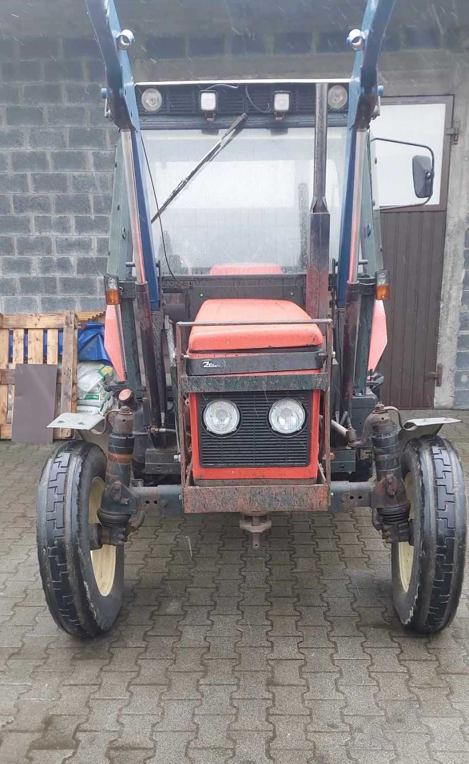 Ciągnik rolniczy Zetor 7711 + Ładowacz TUR (nie 5211,6211,7211)