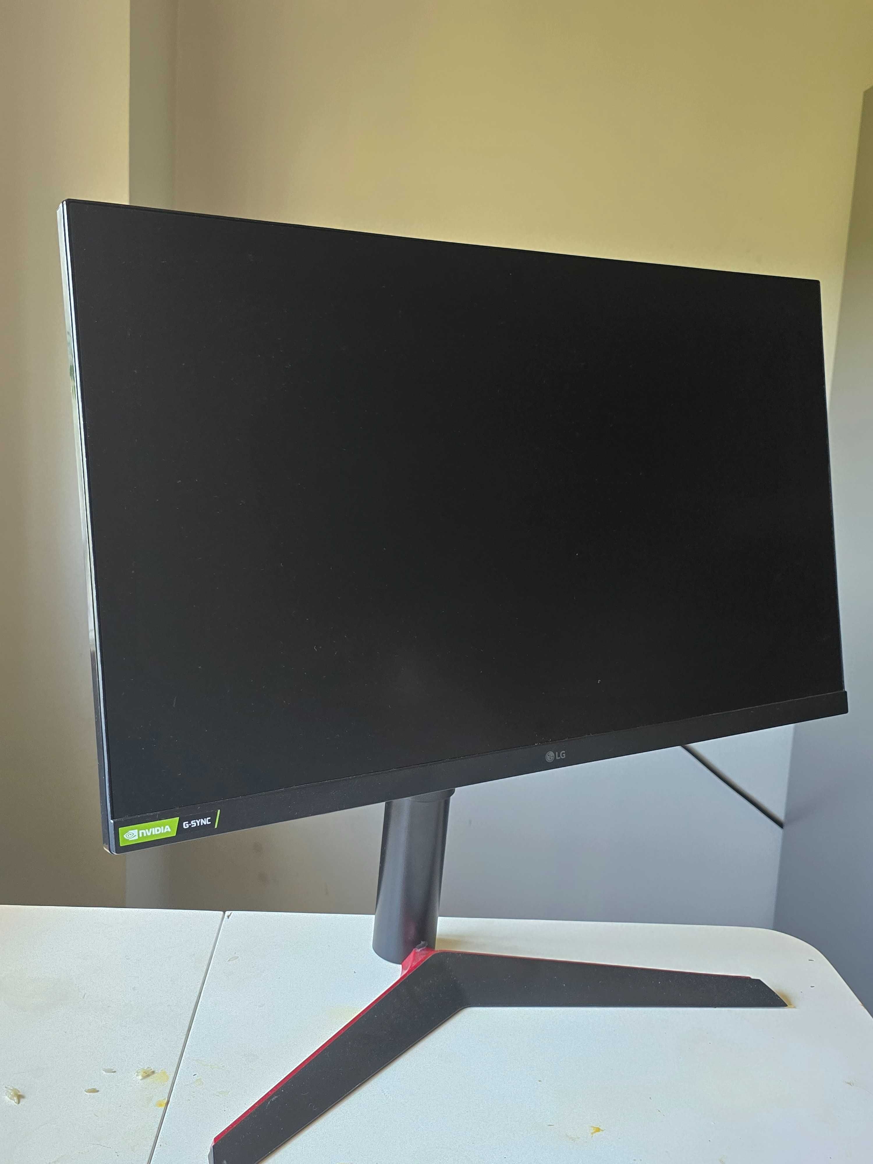 OPORTUNIDADE - Monitor LG 144Hz FreeSync
