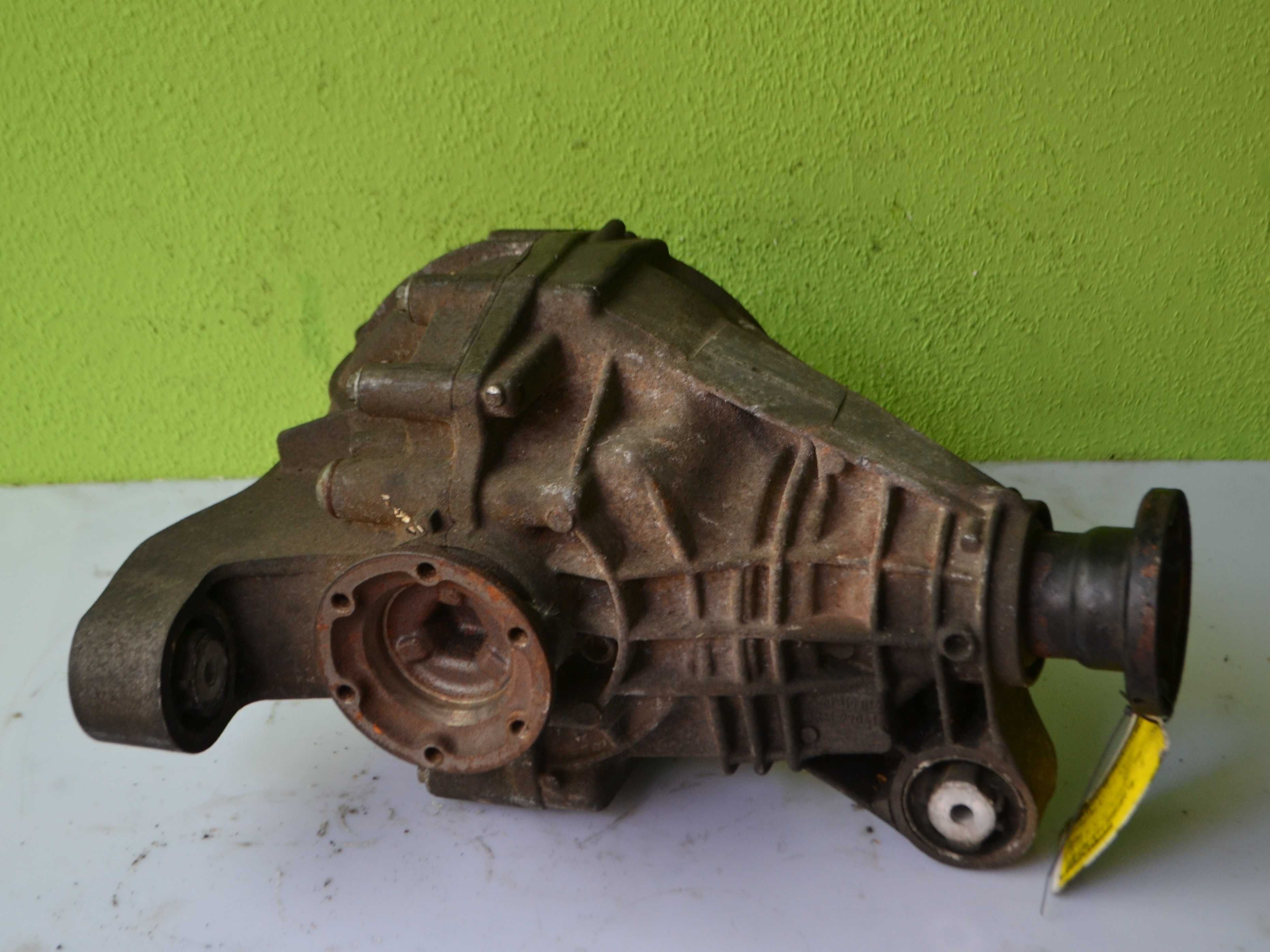 Dyferencjał Dyfer Tył VW TOUAREG 4.2 V8  FLT