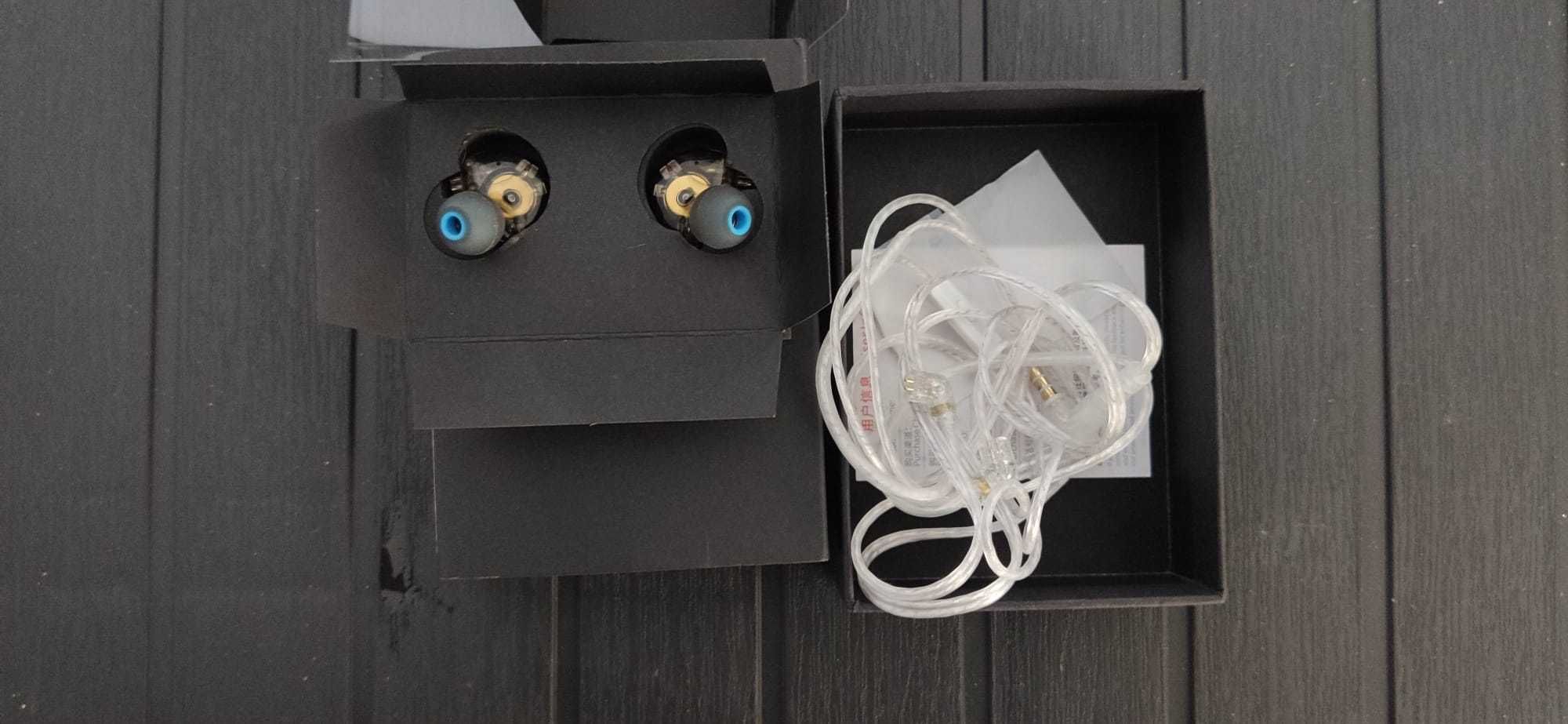 KZ ZAX black with mic