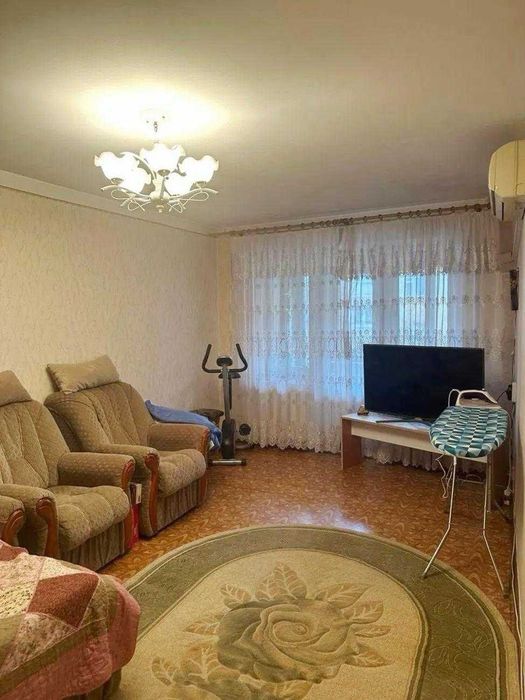 Продам 2-к квартиру 69 кв.м, 3/9 эт, ул Парковая (3-230-586 ОФ)