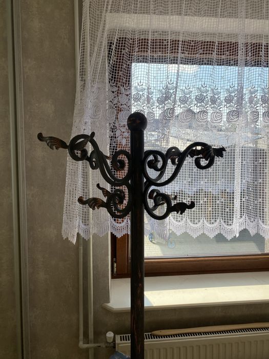 Wieszak wolnostojący rękodzieło