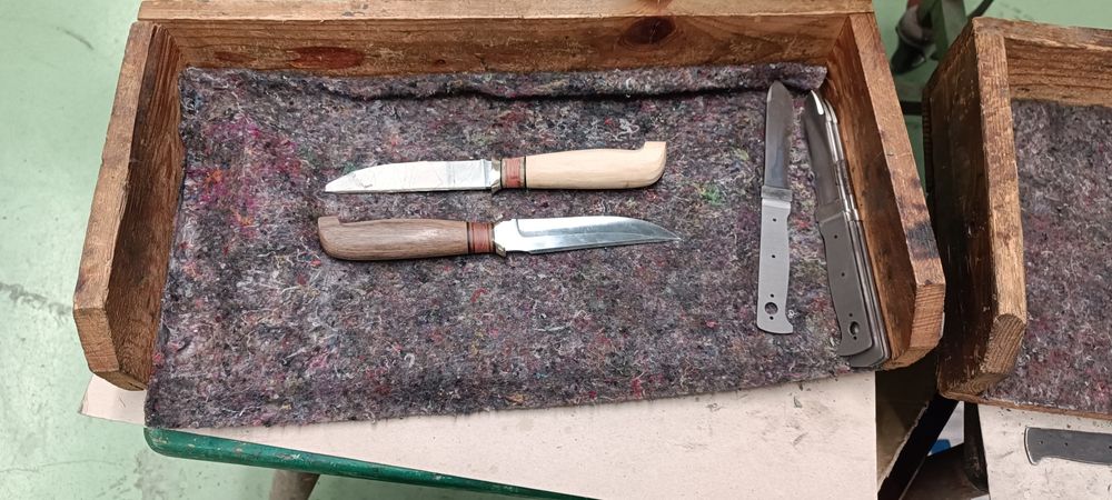 Финка/Solingen Удобный Ножичек