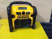 Radio z FM, AUX ,DAB+ DeWalt 18 V XR