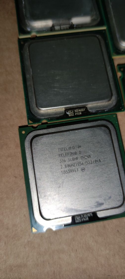 Processador Intel Xeon e5420 2.5ghz 1333 C2Q core 2 quad CPU 775 771