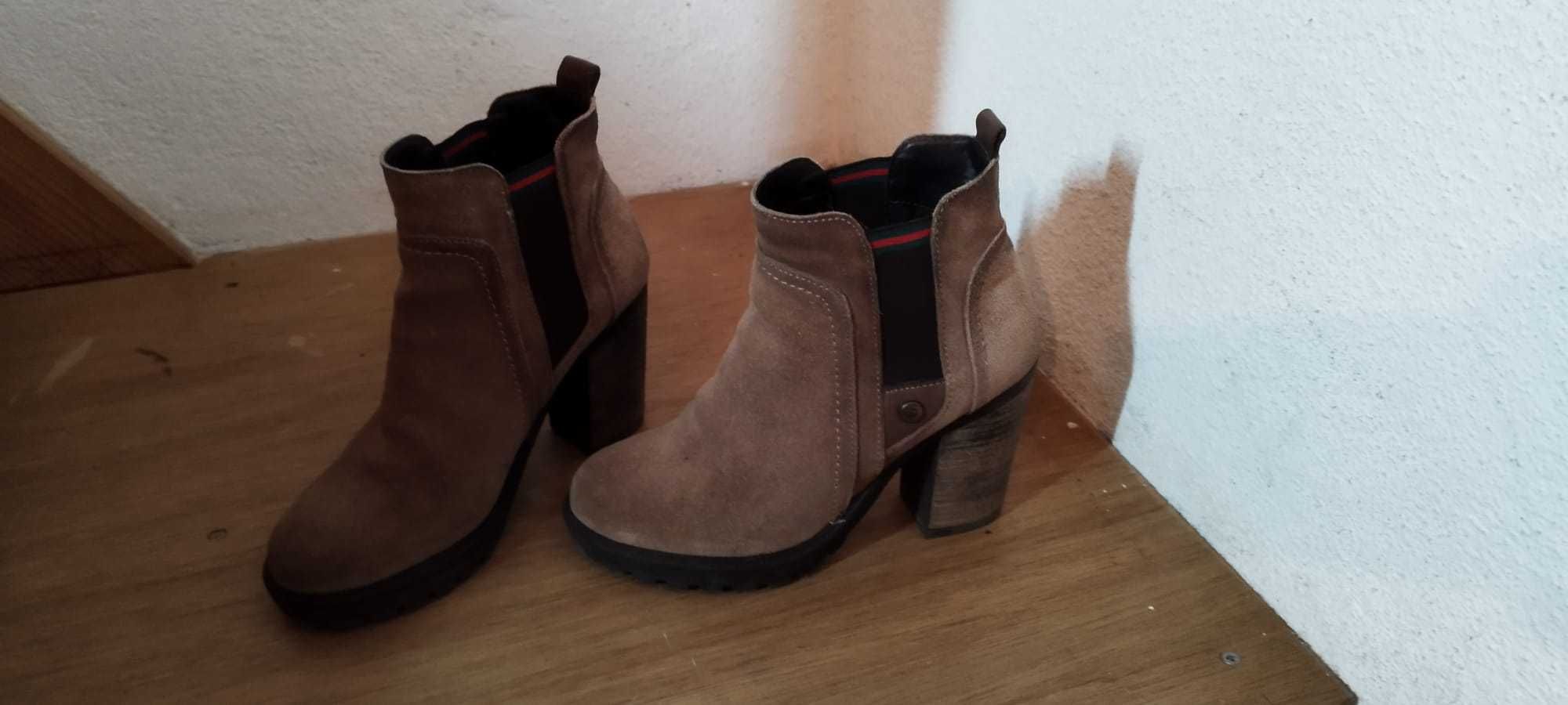 Botins de senhora