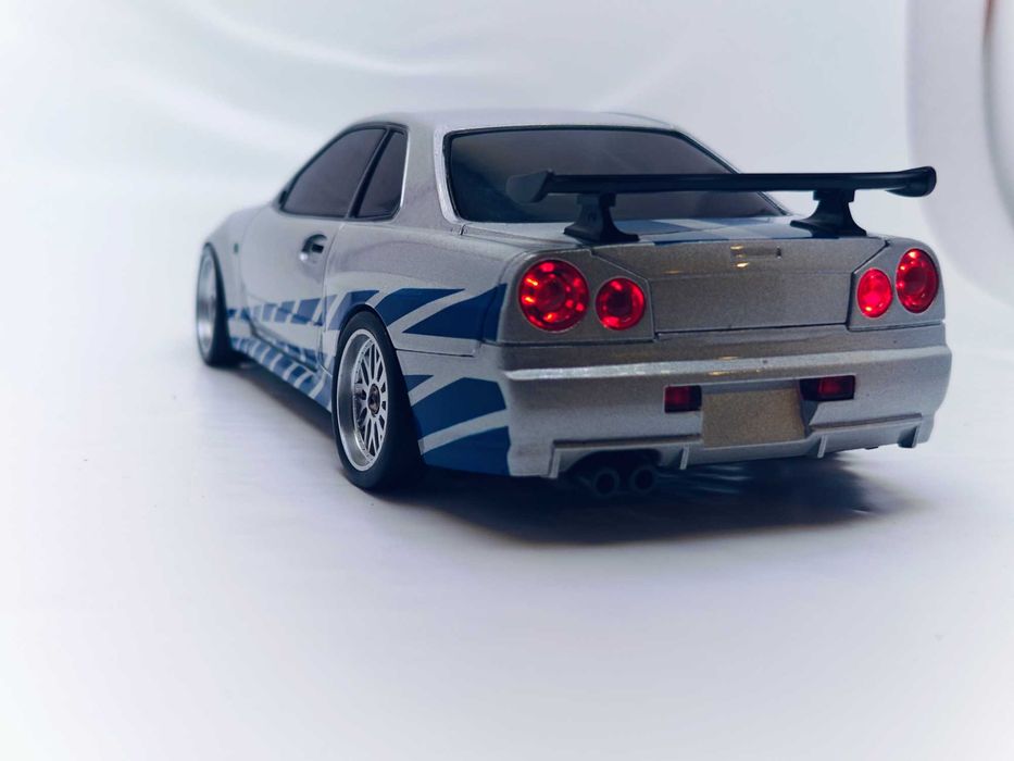 Samochód RC do driftu LDRC 1899 1/18 RWD zdalnie sterowany NISSAN GTR