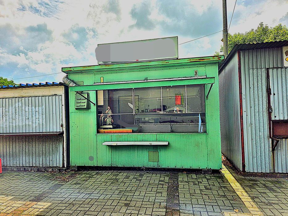 Domek narzędziowy na budowę 4x2.5m ocieplony z płyty warstwowej