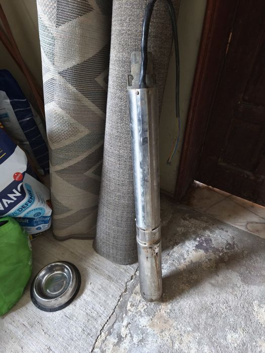 Bomba de água trifásica