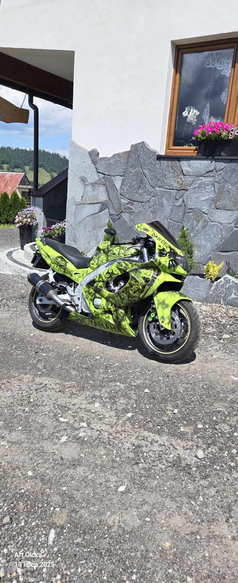 Yamaha yzf 600 R