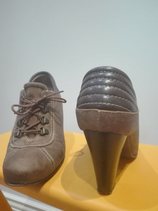 Buty damskie skórzane BOTKI